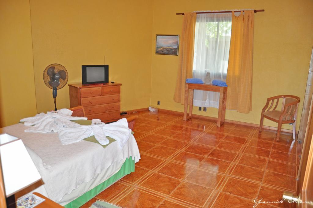 Hotel Tekarera - Kainga Nui Hanga Roa Zimmer foto